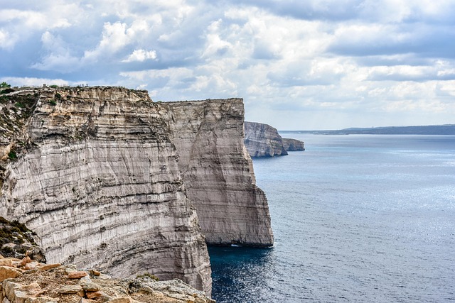 Malta Travel Guide: Essential Intro and Destination Highlights Malta Travel Guide: Essential Intro and Destination Highlights - Intro 이미지 1