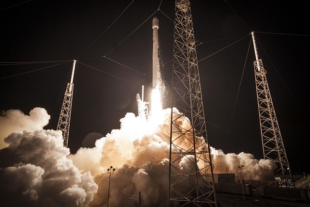 SpaceX Falcon 9 Rocket Launch: Starlink Deployment & Landing SpaceX Falcon 9 Rocket Launch: Starlink Deployment & Landing - SpaceX 이미지 5