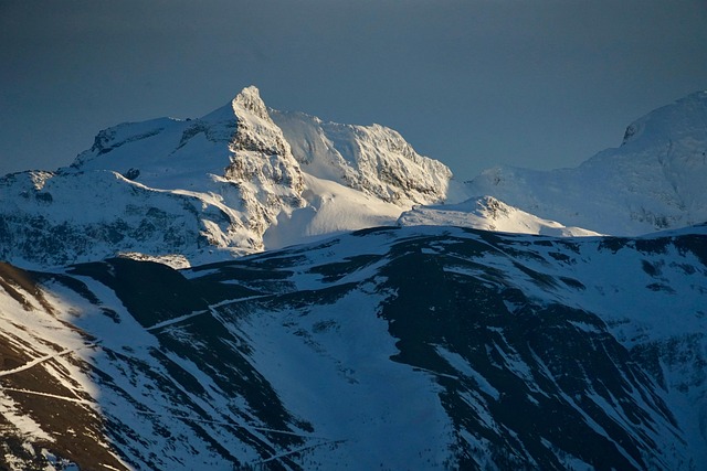 Swiss Watch Brand Mocks 39% US Tariffs in Bold Marketing Move Swiss Watch Brand Mocks 39% US Tariffs in Bold Marketing Move - Swatch 이미지 4