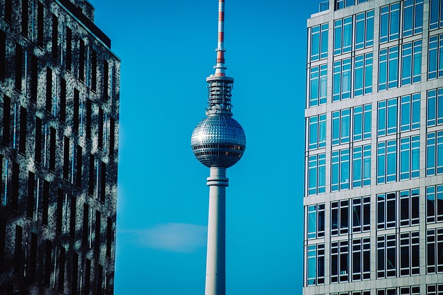 Alex Karp Defends Palantir and Nvidia Against Michael Burry's Short Bets - Alex 이미지 2