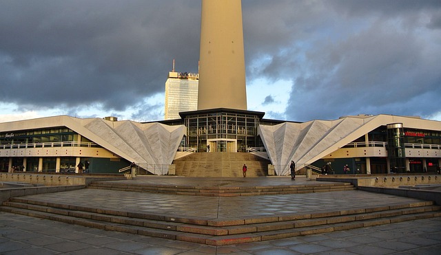 Alex Karp Defends Palantir and Nvidia Against Michael Burry's Short Bets - Alex 이미지 3