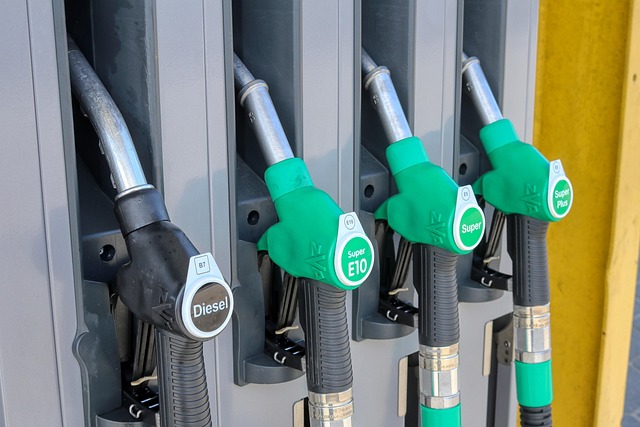 California Refinery Closure Impact on Rising Gas Prices California Refinery Closure Impact on Rising Gas Prices - California 이미지 1